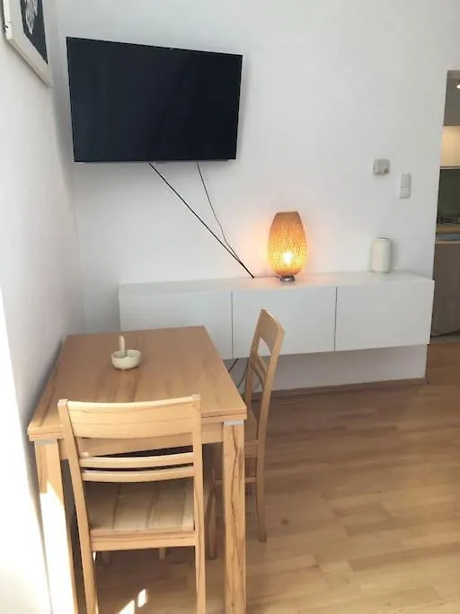 Apartment Neues, Gemuetliches Studio Im Zentrum In Ruhelage Vienna Austria