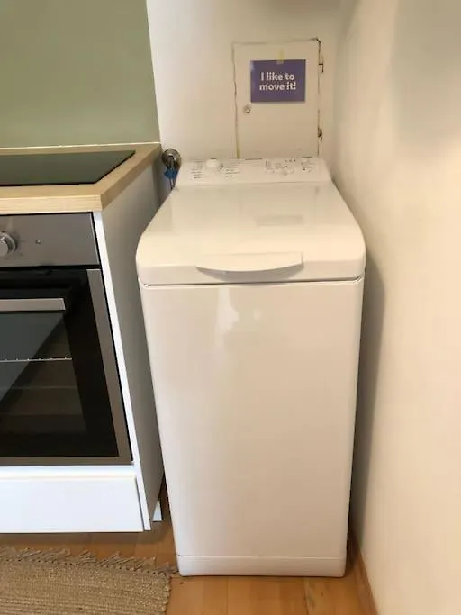 Apartment Neues, Gemuetliches Studio Im Zentrum In Ruhelage Vienna